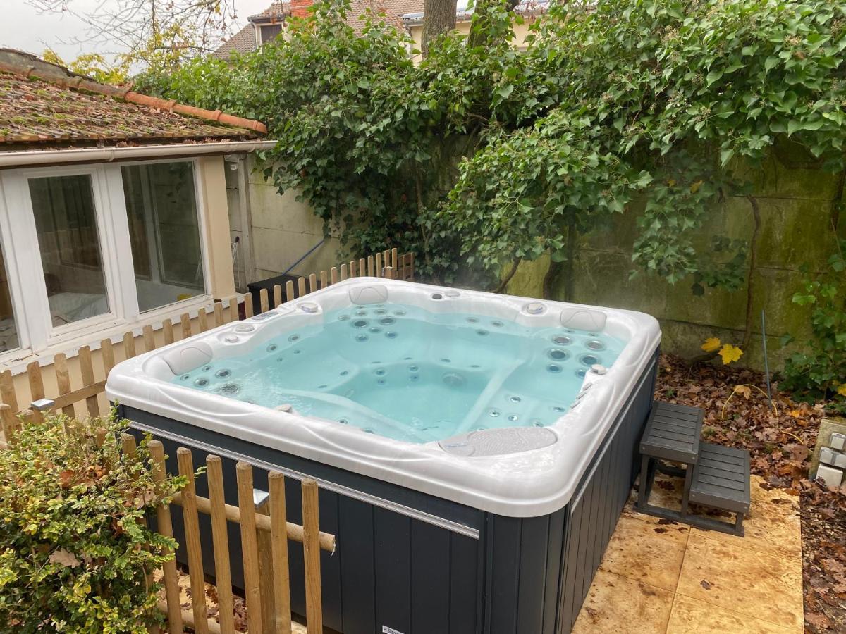 Maison Avec Jardin Et Jacuzzi Proche Polytechnique Palaiseau Exterior foto